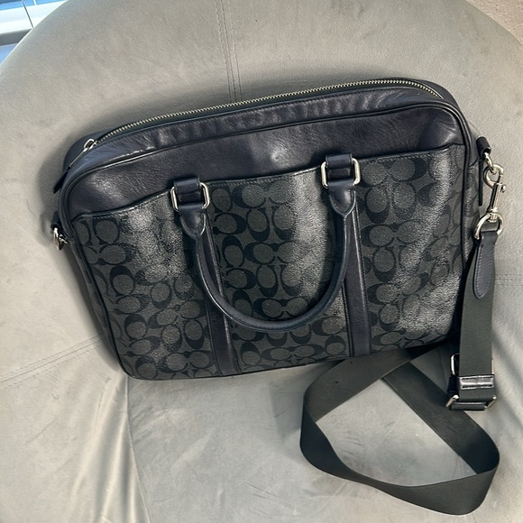Authentic Coach laptop bag - Picture 4 of 6
